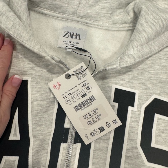 Zara girls grey Paris zip up crop hoodie. Size 11-12. NWT. - Picture 4 of 5